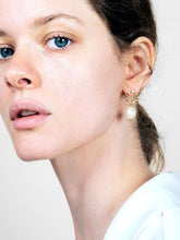 Load image into Gallery viewer, Pearl Drop Earrings - Hope