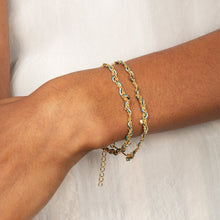 Load image into Gallery viewer, Friendship Bracelet - Tessa Green
